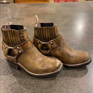 Freebird by Steven booties